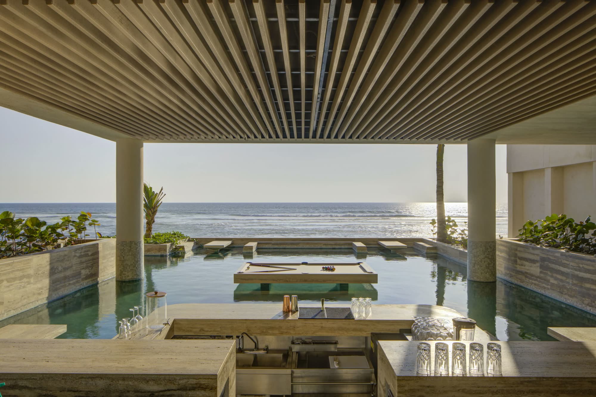 BAÍA Furnished By Armani/Casa